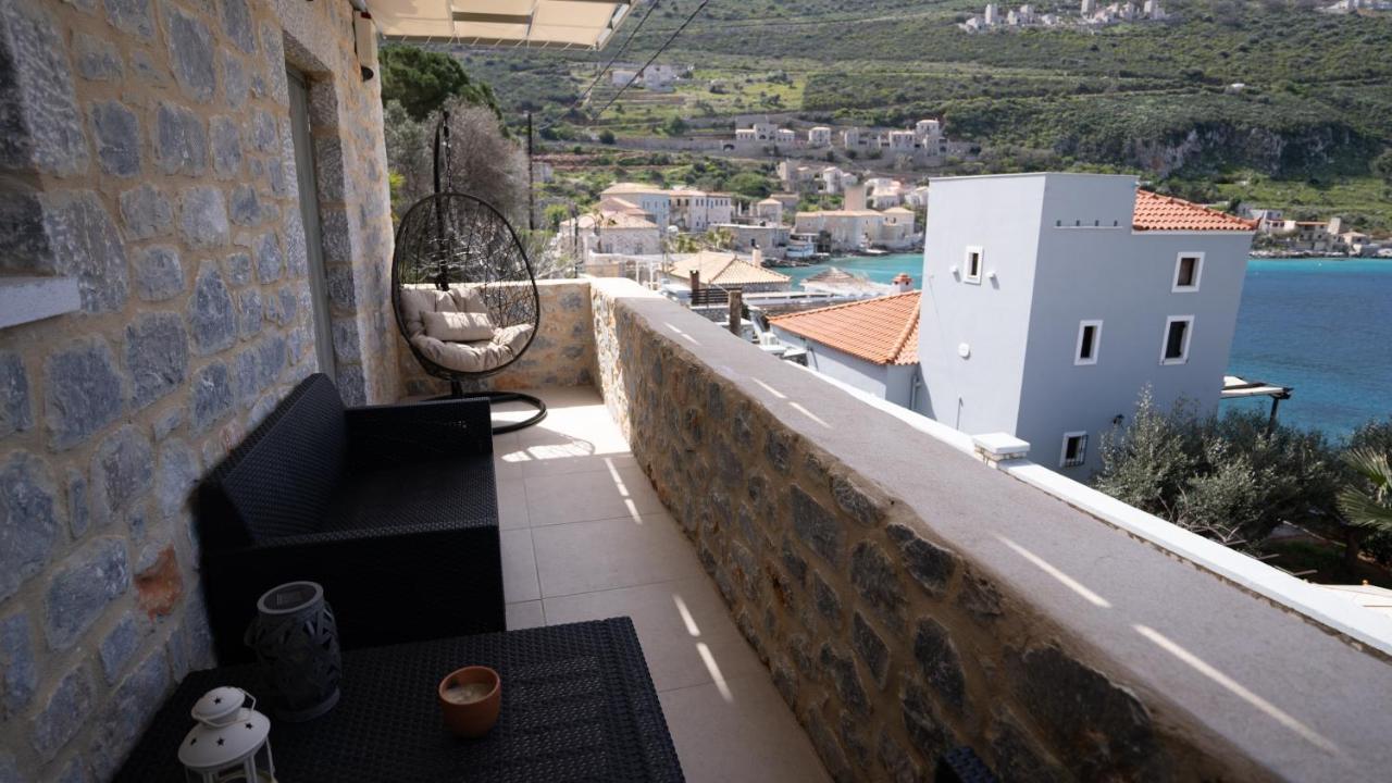 Alexandra'S House Villa Limeni Exterior photo