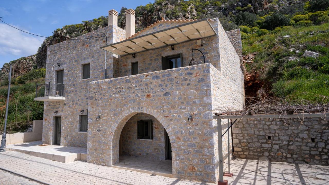 Alexandra'S House Villa Limeni Exterior photo